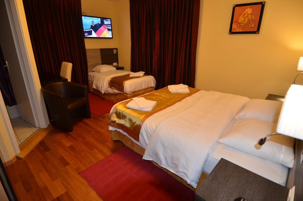 Beausite Hotel Crissier Quarto foto