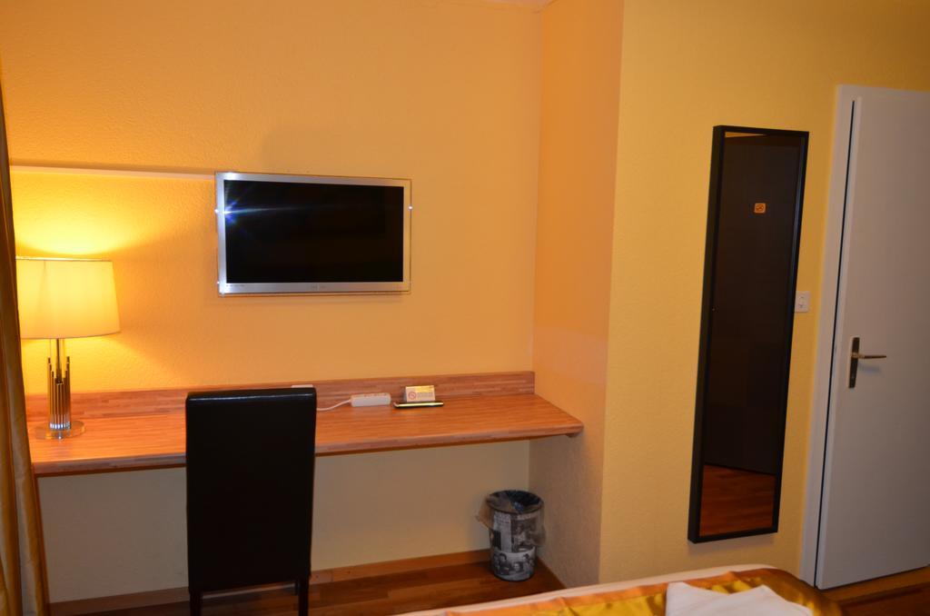 Beausite Hotel Crissier Quarto foto