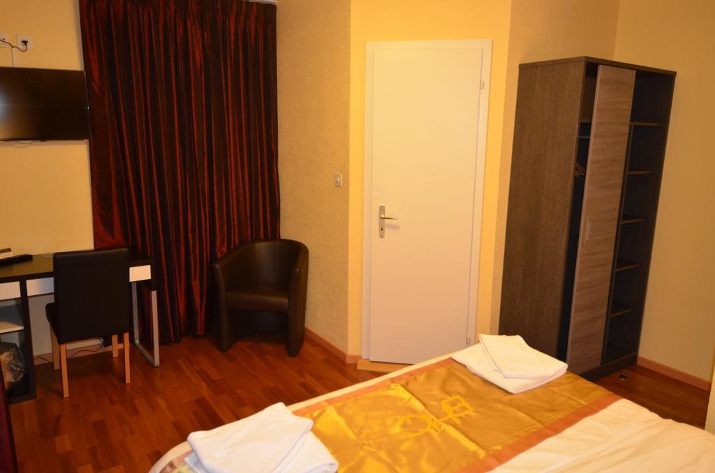 Beausite Hotel Crissier Exterior foto