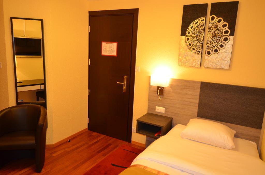 Beausite Hotel Crissier Quarto foto